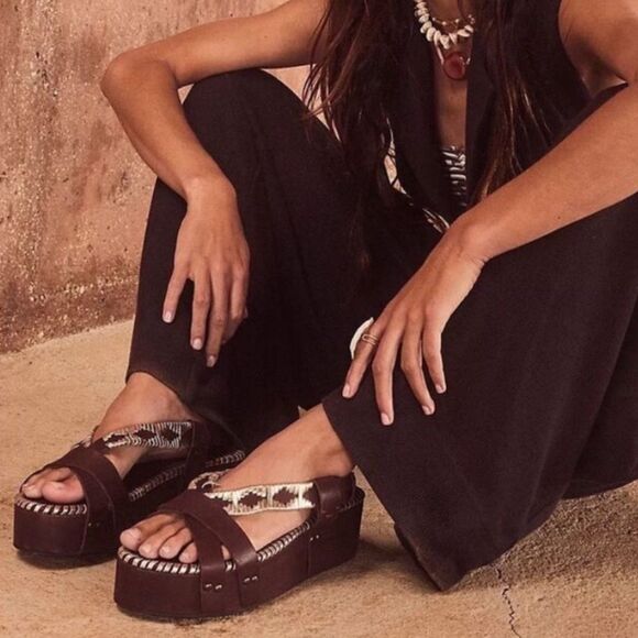 Free People Brown and Gold Leather Sedona Platform Sandals - Picture 1 of 9